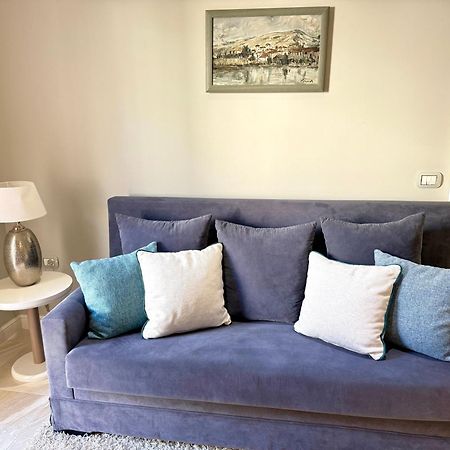 Limani Deluxe Apartments Sarande Bagian luar foto