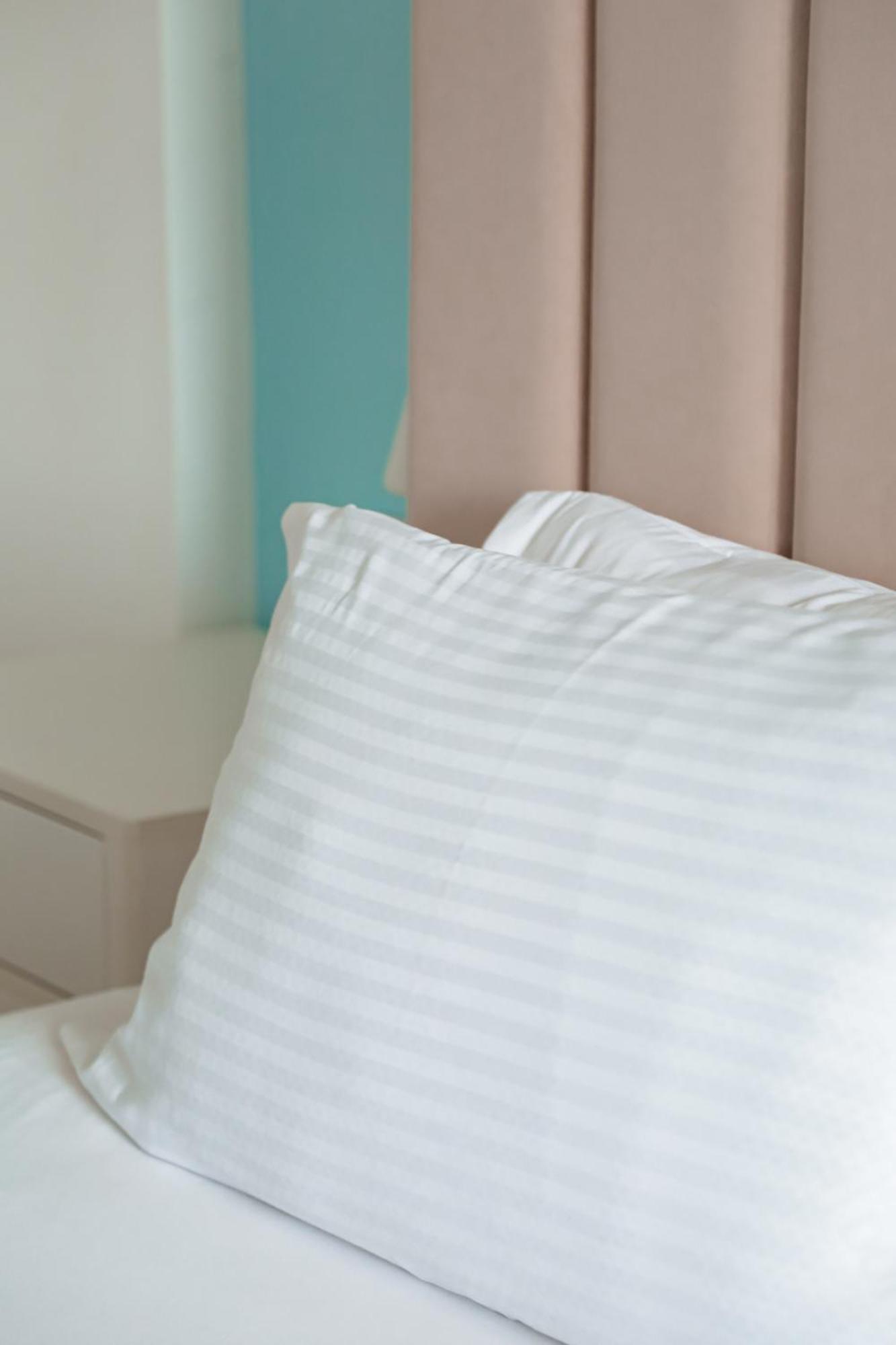 Limani Deluxe Apartments Sarande Bagian luar foto
