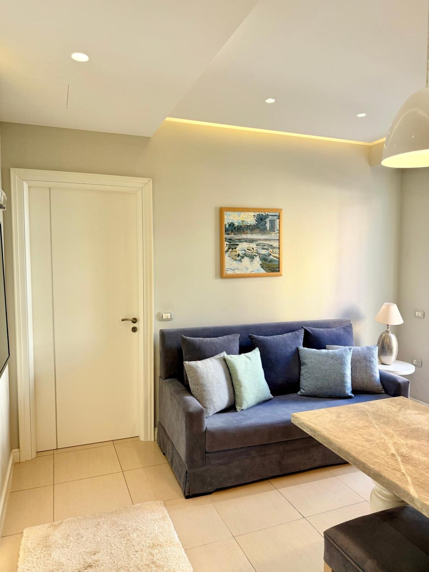 Limani Deluxe Apartments Sarande Bagian luar foto