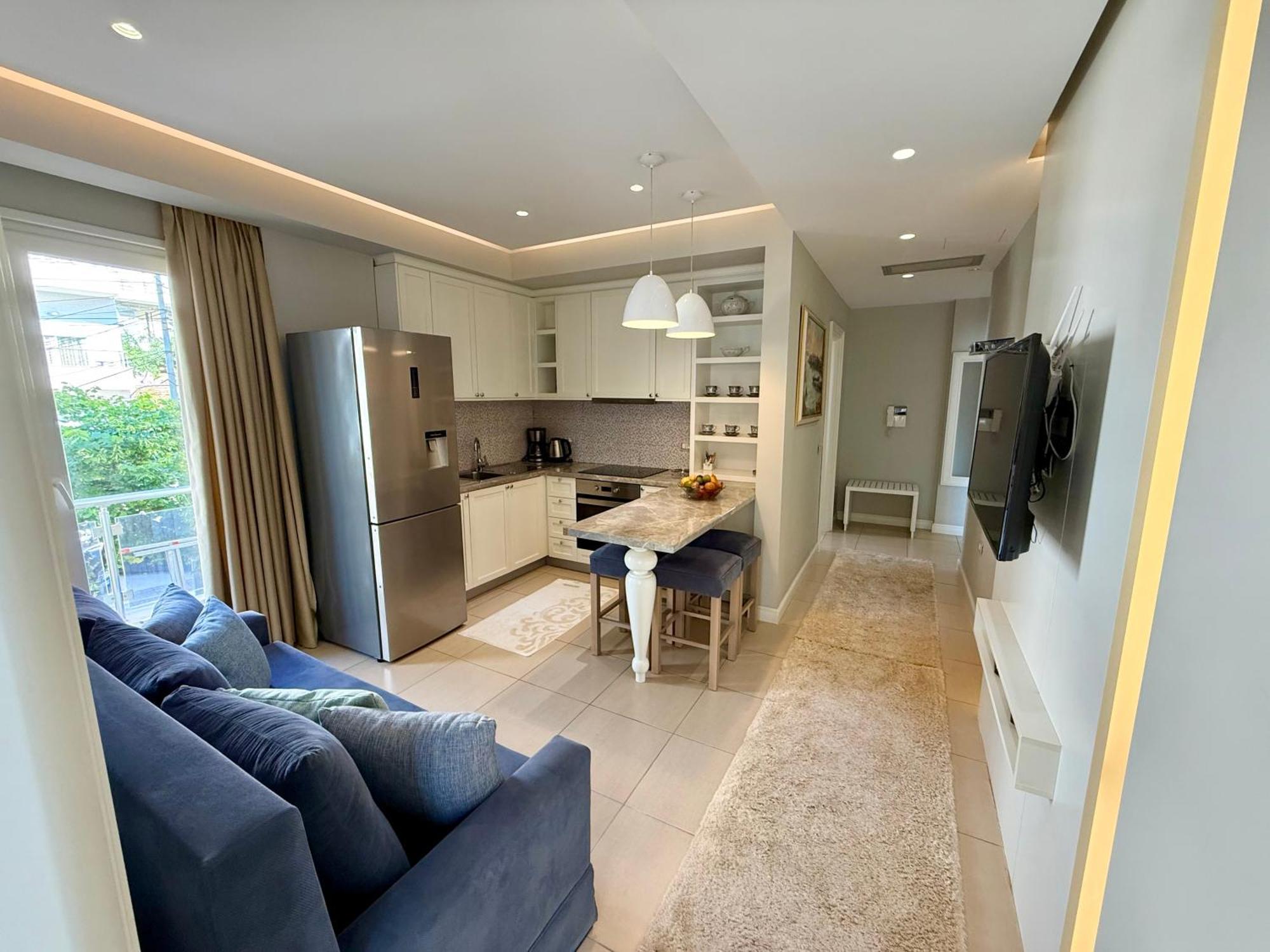 Limani Deluxe Apartments Sarande Bagian luar foto